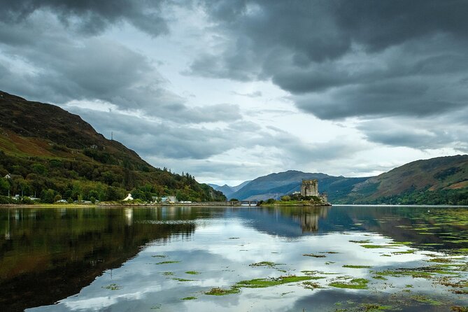 1 Day Isle of Skye and Scottish Highlands Tour - Portree lunch hour: your best chance to slow down