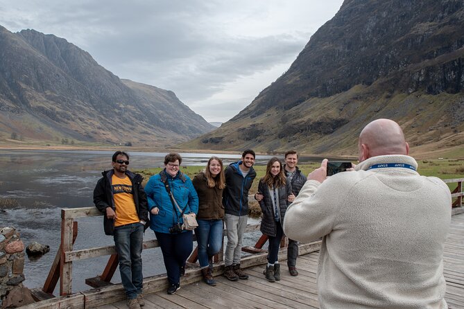 1-day Small Group Loch Ness Discovery Tour from Glasgow - Luss: Loch Lomond views and a village stroll