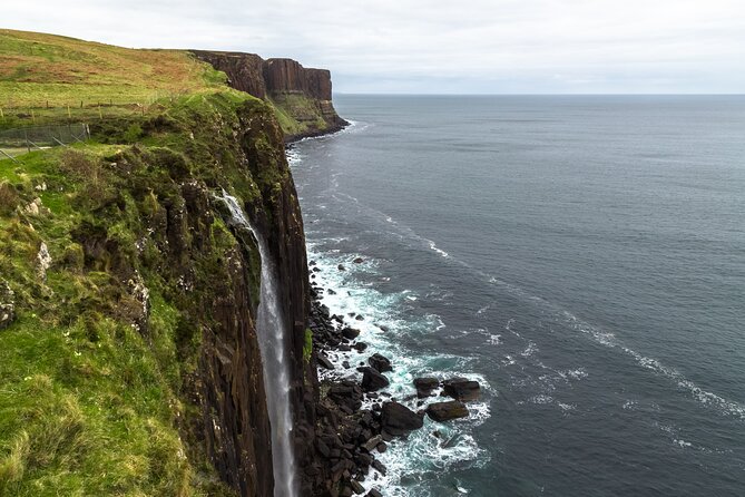 3 Day Isle of Skye and Jacobite Steam Train Tour from Inverness - Loch Ness and Urquhart Castle: a quick, classic hit
