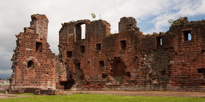 3-Day Lake District Explorer Small-Group Tour from Edinburgh - From Edinburgh to Keswick, the route is part of the trip