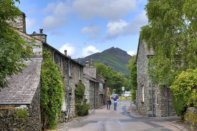 3-Day Lake District Explorer Small-Group Tour from Edinburgh - How to pack for three days of walking, weather, and coach time
