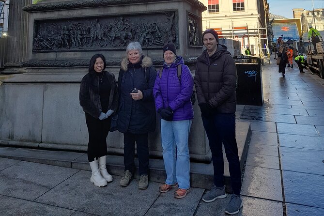 3 Hour Private City Highlights Glasgow Walking Tour - Where You Meet, Where You End, and How to Plan Your Day