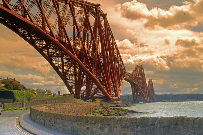 4-Day Isle of Skye & Jacobite Steam Train (train ride included) - Your guide and the small-group size are the real secret sauce