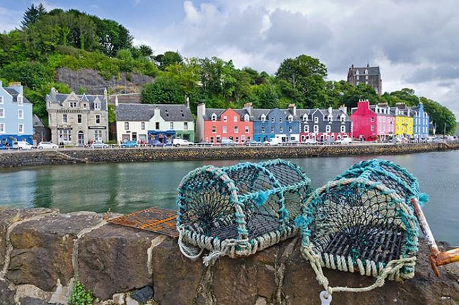 4-Day Magical Mull, Iona & West Highlands Small-Group Tour from Edinburgh - Day 1: Loch Lomond, Glencoe, and arriving in Tobermory the scenic way