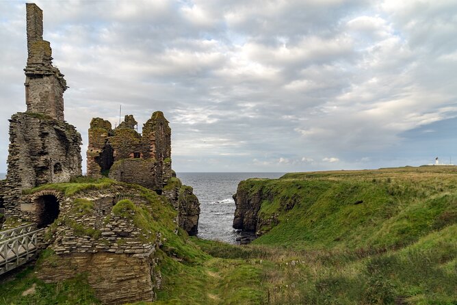 5 Day Orkney Islands and North Coast 500 Tour from Edinburgh - Day 1: Cairngorms National Park, Culloden, Clava Cairns, and Dalwhinnie whisky