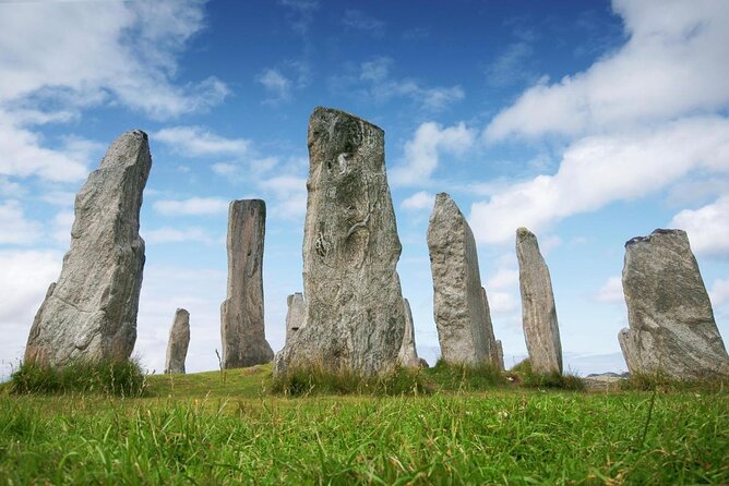 5-Day Outer Hebrides & the Scottish Highlands Small-Group Tour from Edinburgh - Isle of Lewis: Lighthouse Views and Arnol Blackhouse