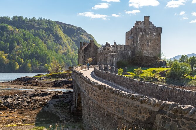 8 Day Isle of Skye, Orkney & North Coast 500 tour from Edinburgh - Day 6: Ferry to Mallaig, Jacobite Steam Train over Glenfinnan, then Glencoe