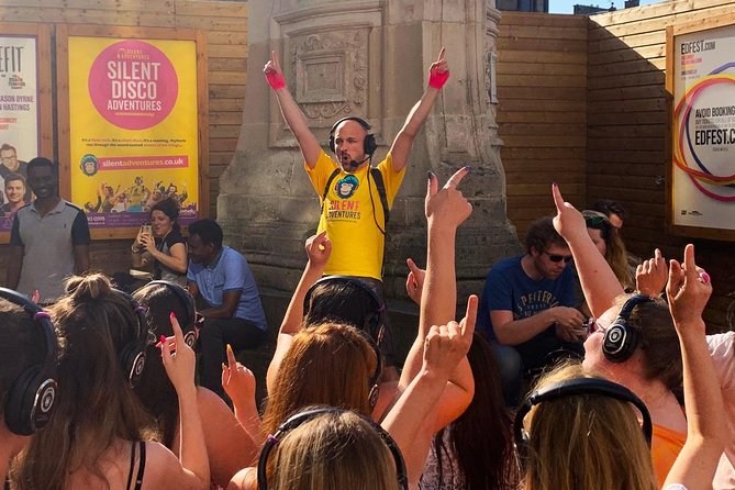 A Silent Disco Adventure in Glasgow - Headsets, Pop Hits, and the Feeling of a Moving Flash Mob