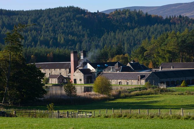 Aberdeen & Shire Castle & Distillery Private Group one Day Tour - Price and Extras: What You Pay For, What You Must Budget