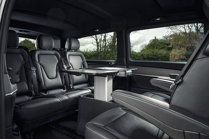 Arrival Transfer: Airport EDI to Edinburgh by Luxury Van - Key highlights at a glance