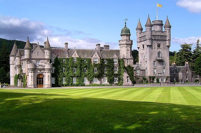 Balmoral Castle Tour From Inverness - The driver factor: why Andy seems to make the day better