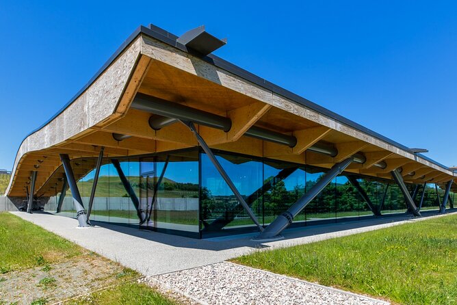 Best Scottish Whisky Distilleries Private Tasting Trip plus optional Castle Tour - The Private Van Experience (And Why It Changes Your Day)