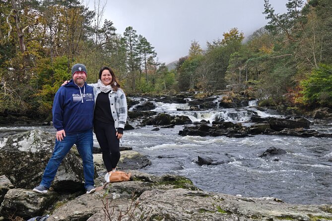 Braveheart Tour Mountains Lochs Castles and Battlefields - The Drovers Inn pit stop, then Aberfoyle’s trails and coffee breaks