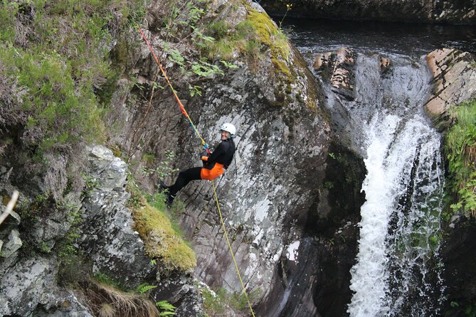 CANYONING in Laggan Canyon | Roybridge, Scotland - Gear that actually fits the job, not just the photo op