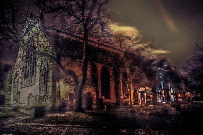 City of the Dead Haunted Graveyard Tour - The Greyfriars walking section: closes, alleyways, and spooky storytelling
