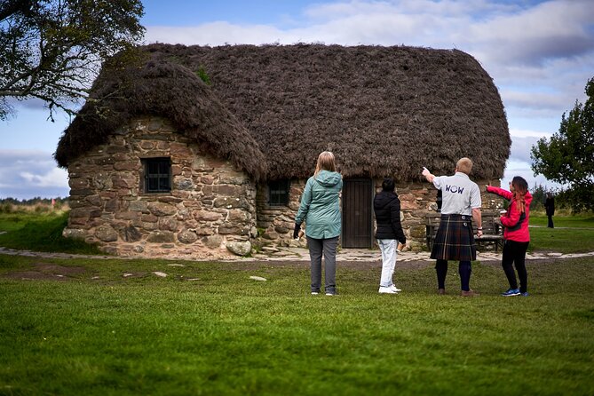 Classic Highland Shore Tour from Invergordon - Cawdor Castle: audio-guided rooms, gardens to wander, and built-in time buffers
