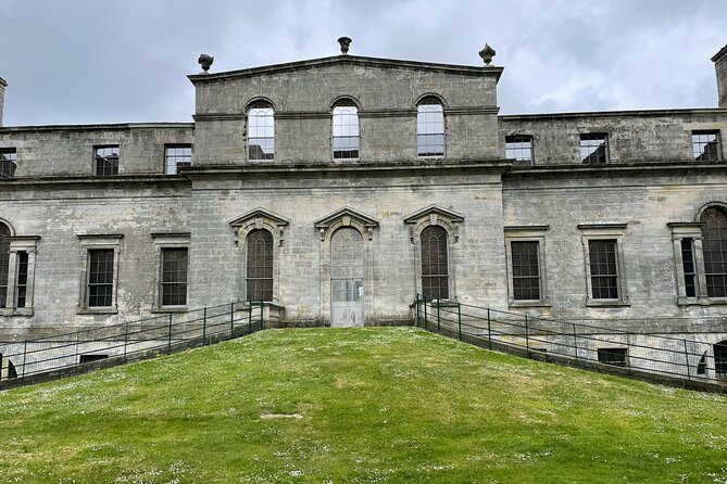 Codebreakers' Choice: Rosslyn Chapel & Da Vinci Code - Door-to-Door Pickup in a Mercedes Mini Van, The Real Time Saver