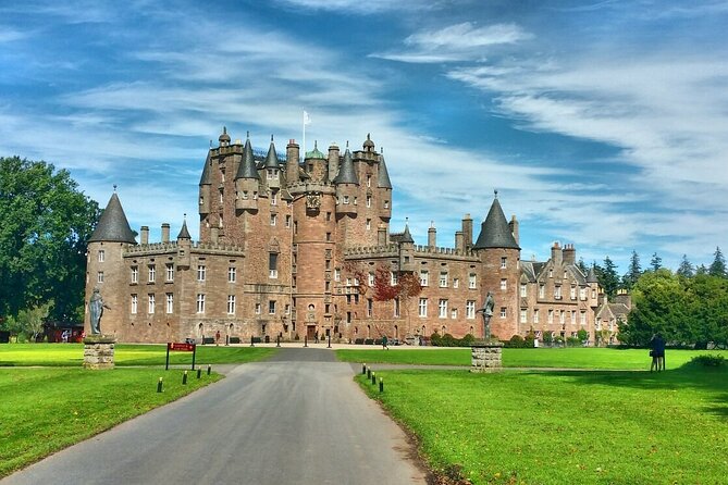 Crowning Jewels: Scone Palace, Glamis Castle, & St Andrews - A day trip that hits Scone, Glamis, and St Andrews without stress