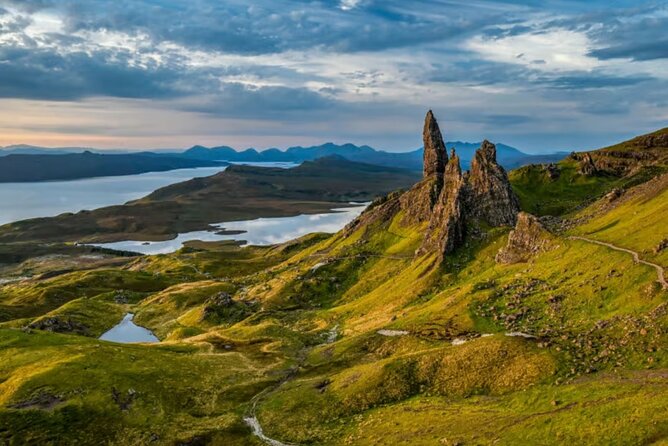 Day Tour To Isle of Skye And Eilean Donan Castle From Inverness - Lealt Falls and Kilt Rock: the classic waterfall and cliff combo