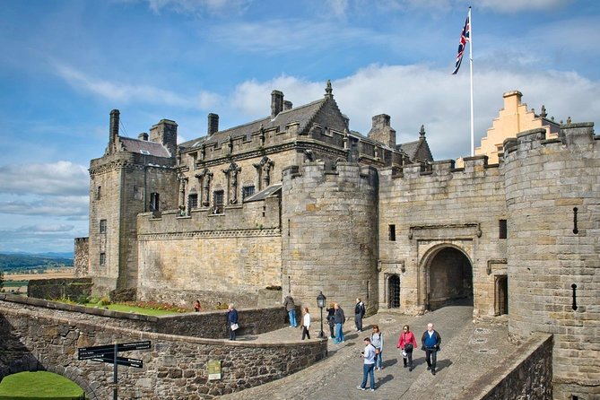 Day Trip to Loch Lomond and Trossachs National Park with Optional Stirling Castle Tour from Edinburgh - A 9-hour Highlands sampler from Edinburgh
