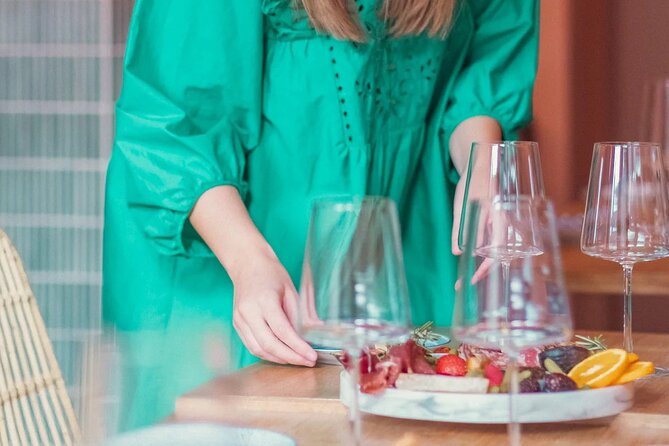 Delightful Scottish Afternoon Tea Experience in Edinburgh - How the Two-Hour Experience Unfolds