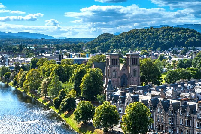 Discovering Inverness: A Self-Guided Audio Tour of the Capital of the Highlands - Getting oriented at Inverness Cathedral (your starting anchor)