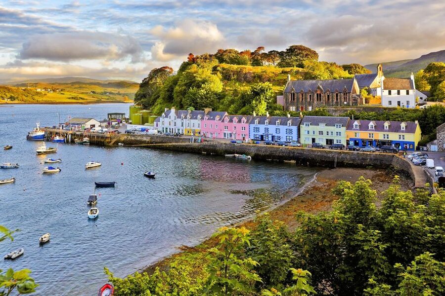 Edinburgh: 3-Day Isle of Skye, Highlands, and Loch Ness Tour - Rannoch Moor to Glencoe: Where the Scenery Feels Like a Story