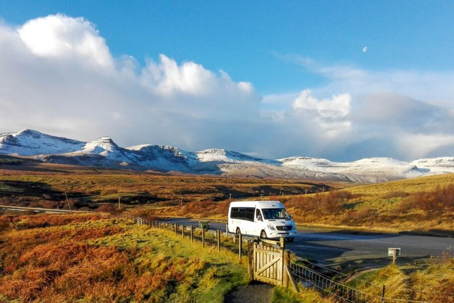 Edinburgh: 3-Day Isle of Skye, Highlands, and Loch Ness Tour - Fort William Lunch and a Ben Nevis Photo Pause