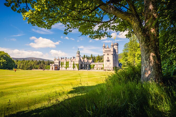 Edinburgh: Aberdeenshire, Balmoral Castle and the Northeast Coast - Day 2: Crathes Castle, Ballater lunch, Balmoral Castle, Devil’s Elbow, and Perth