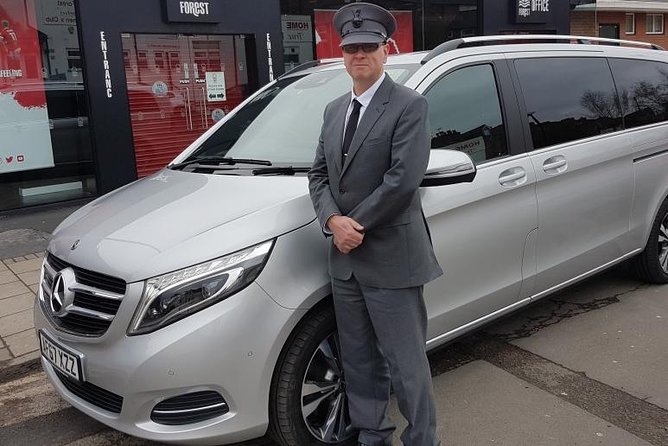 Edinburgh Airport to Glasgow City Chauffeured Hire Driver - Where you start and end: what to expect on pickup and drop-off