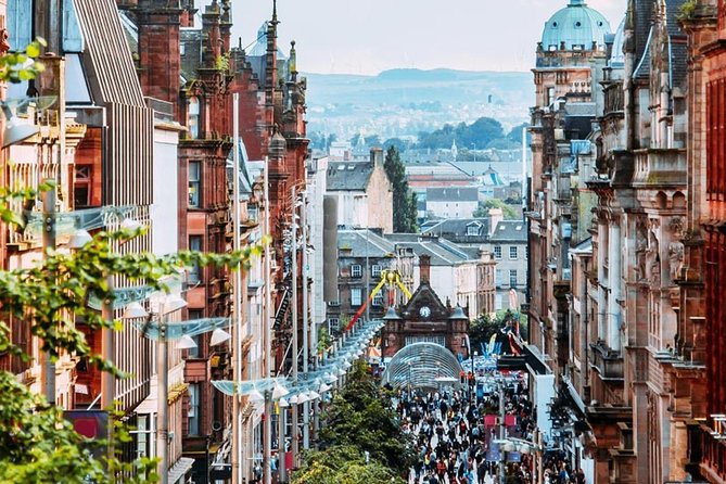 Edinburgh Airport to Glasgow City Chauffeured Hire Driver - Who this chauffeured hire fits best in Scotland