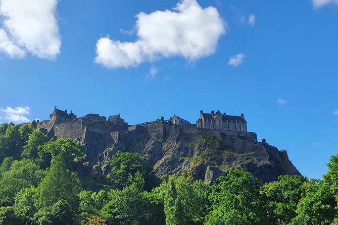 Edinburgh Castle Highlights Tour with Tickets, Map, and Guide - Entering the Fortress: Gatehouse to Argyle Battery Views