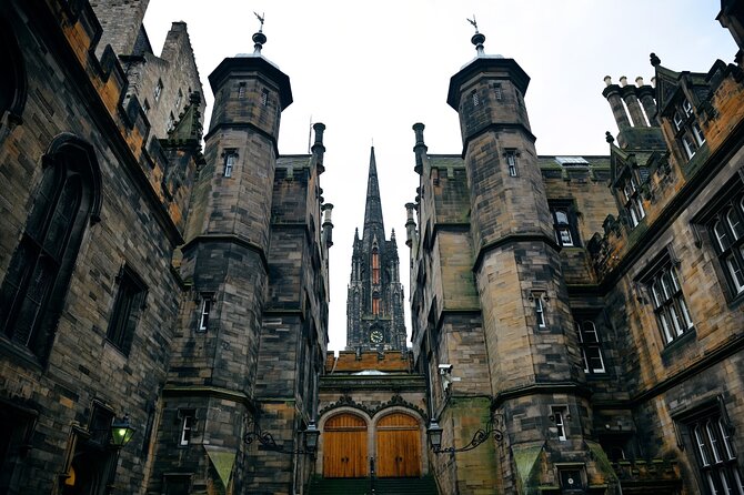Edinburgh Castle & Old Town Small Group Guided Tour - Price and value: what $102.83 gets you (and what it saves you)