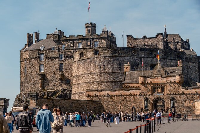 Edinburgh Castle Tickets & Tour - Local Scottish Guide In a Kilt - Meeting on High Street, Then Climbing Toward Castle Rock