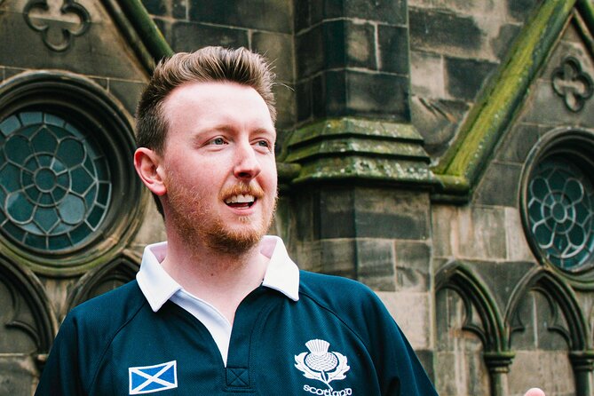 Edinburgh Castle Tickets & Tour - Local Scottish Guide In a Kilt - Medieval Prison Vaults: The Dark Stories That Add Perspective