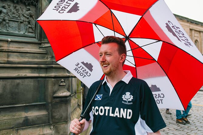 Edinburgh Castle Tickets & Tour - Local Scottish Guide In a Kilt - One O Clock Gun Timing and Your Extra Time Inside