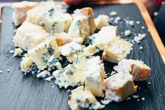 Edinburgh Cheese Crawl : Guided Food Tour - The Prosecco, the Pace, and the Value Math