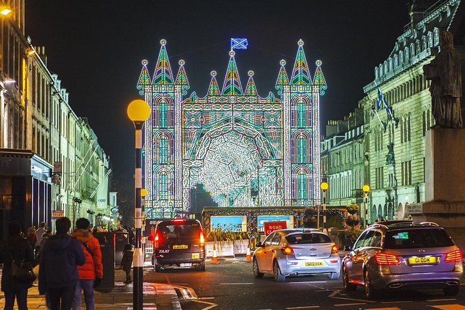 Edinburgh Christmas Tour, Highlights & Hidden Gems with a Local - Warm-Up in a Local Pub, Plus Real City Tips