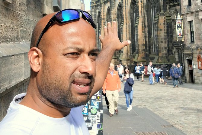 Edinburgh City Walking Tour, Discover Old Town, Royal Mile with a Local Expert! - Key things to know before you go