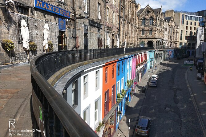 Edinburgh City Walking Tour, Discover Old Town, Royal Mile with a Local Expert! - Getting your bearings on the Royal Mile, without getting lost
