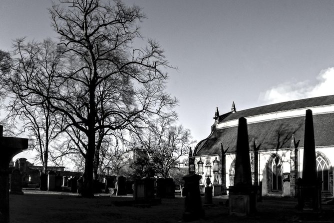 Edinburgh - Dark History - Your Route Start at West Parliament Square to Canongate Kirk End