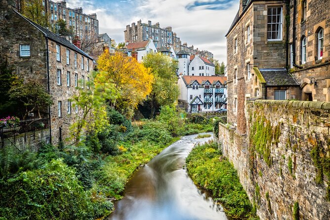 Edinburgh: Dean Village Circus Lane Walking Tour with a Local - Stop 6: Princes Street Gardens, a calm landing near the center