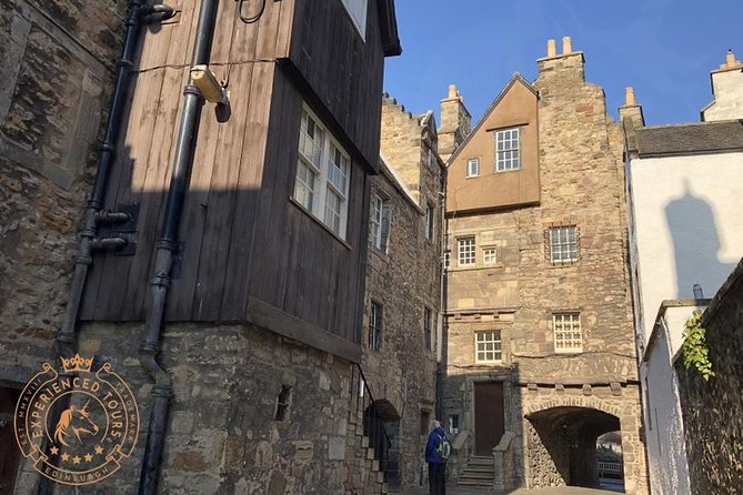 Edinburgh Full-Day Guided Private Tour in a Premium Minivan - Grassmarket and Edinburgh Castle: where the day turns serious