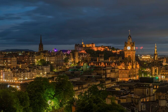 Edinburgh Ghost Tour: Mysteries, Legends and Murders - Walking at night in Edinburgh: what to plan for