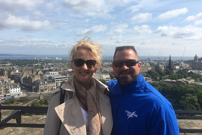 Edinburgh Gin Tour with a Local Guide: Private & Custom - Stop 1: the original water source, why it mattered in the 1700s and 1800s