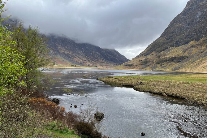 Edinburgh: Glenfinnan Viaduct, Glencoe & Fort William - The Bus-Window Route: Linlithgow Palace, The Kelpies, and Stirling Castle