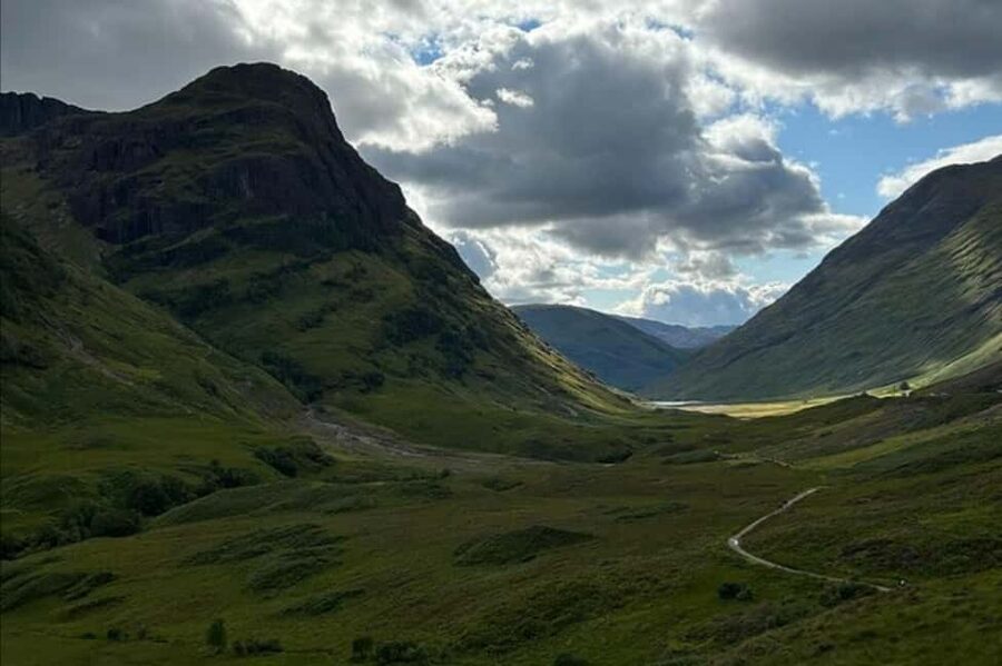 Edinburgh: Harry Potter, Glenfinnan & Highlands Private Tour - Fort William lunch pause with Ben Nevis looming