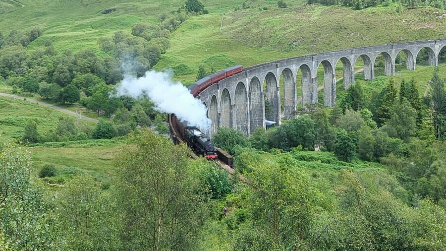 Edinburgh: Harry Potter, Glenfinnan & Highlands Private Tour - Doune Castle, the fast stop that hits hard for pop-culture fans