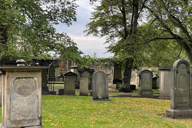 Edinburgh Harry Potter Self Guided Tour for Muggles - Greyfriars Bobby to the Royal Mile in about 45 minutes