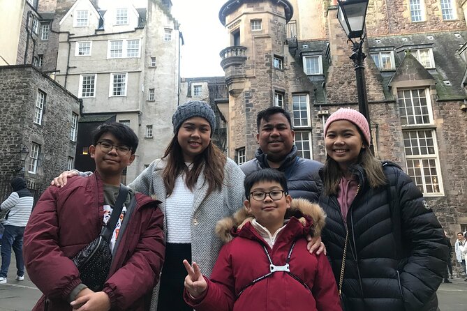 Edinburgh Highlights & Hidden Gems: Private Tour with a Local - Meeting Point, Timing, and How the Day Flows